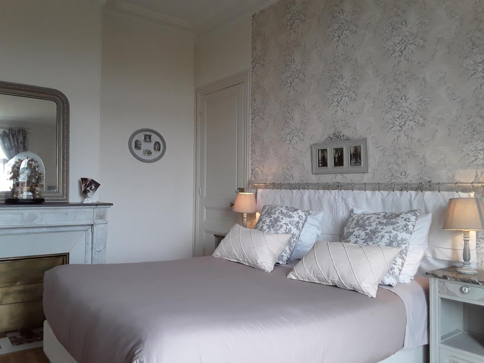 Le Manoir de Crisolles Bed & Breakfast Rom bilde
