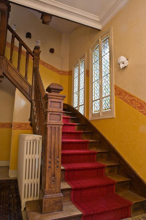 Le Manoir de Crisolles Bed & Breakfast Eksteriør bilde