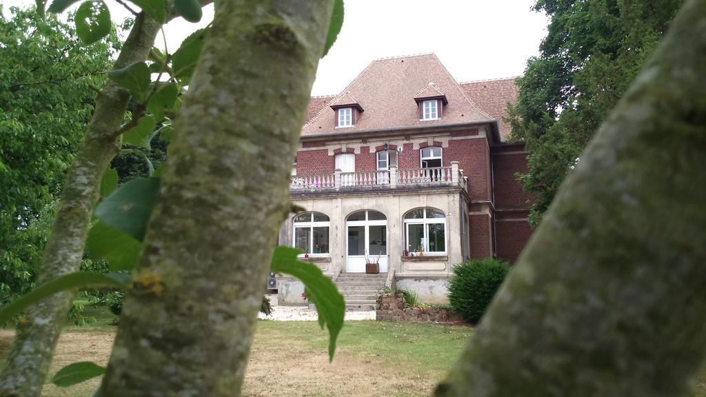 Le Manoir de Crisolles Bed & Breakfast Eksteriør bilde