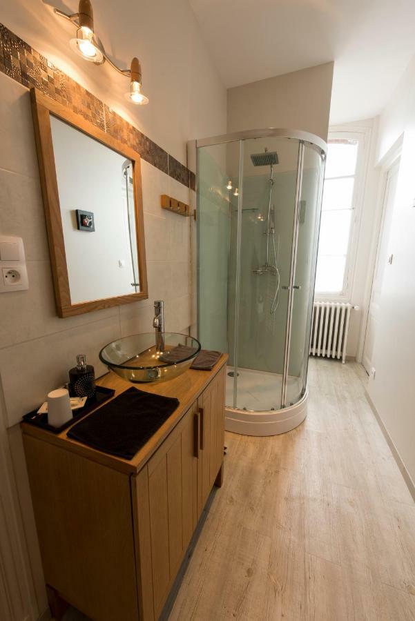 Le Manoir de Crisolles Bed & Breakfast Eksteriør bilde