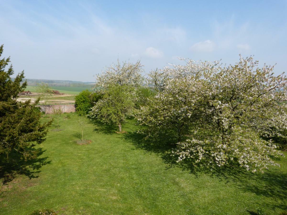 Le Manoir de Crisolles Bed & Breakfast Eksteriør bilde
