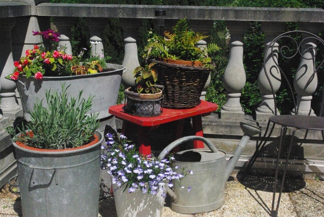Le Manoir de Crisolles Bed & Breakfast Eksteriør bilde
